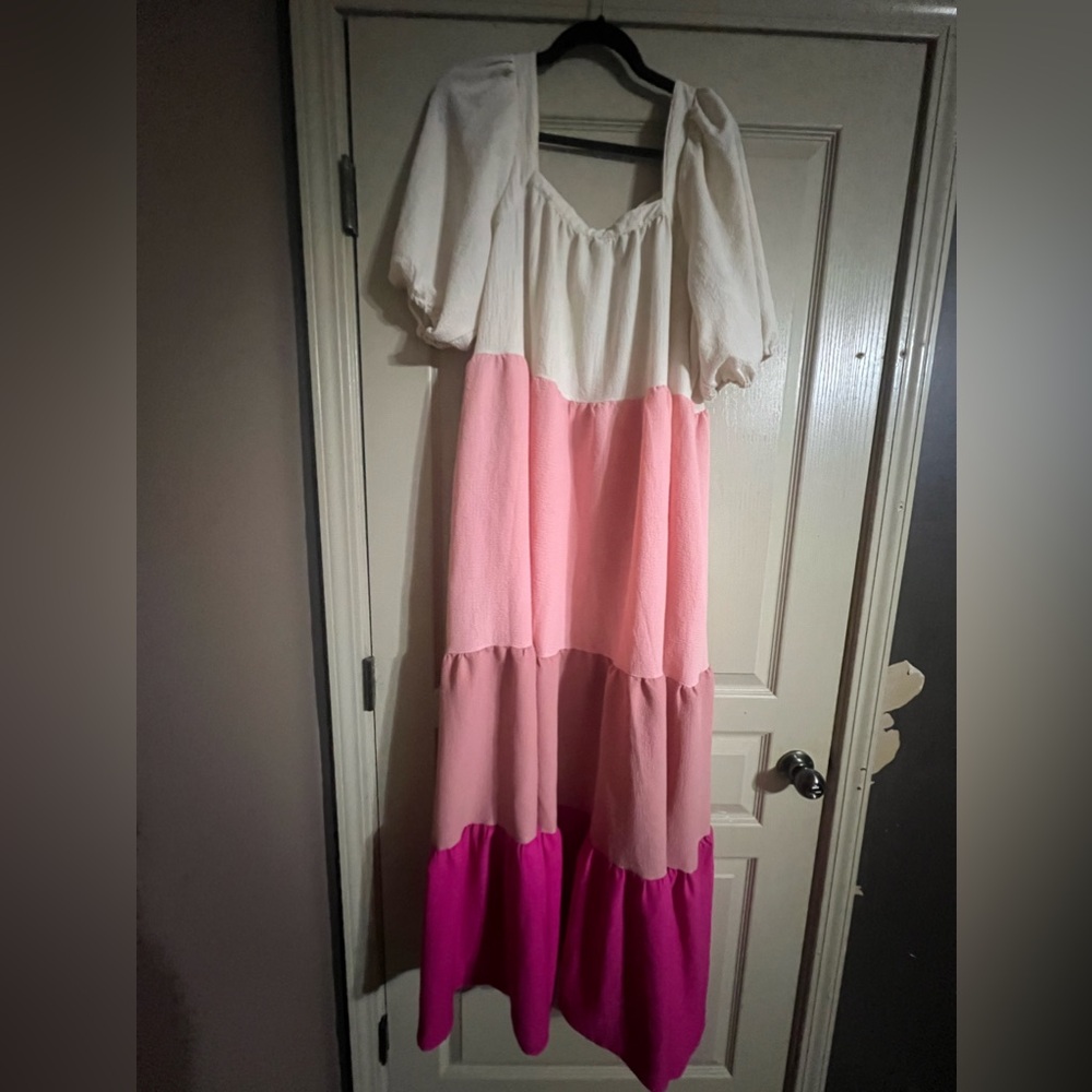 EUC- worn once wide range from 0XL-3X